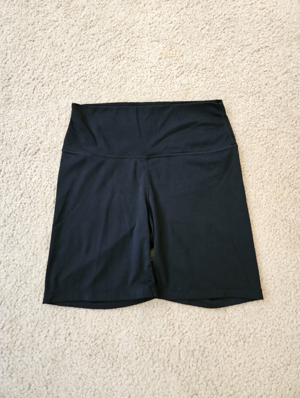 Yogalicious Black High-Waist Performance Everyday 7" Shorts Women's Size Large L